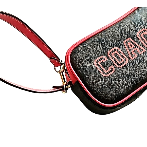 COACH VARSITY JAIME MOTIF MONOGRAM CANVAS WRISTLET NWT RARE NO LONGER MADE - Picture 10 of 13